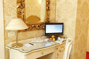 Casa Dei Cavalieri Apartment Venice 0*,  Italy