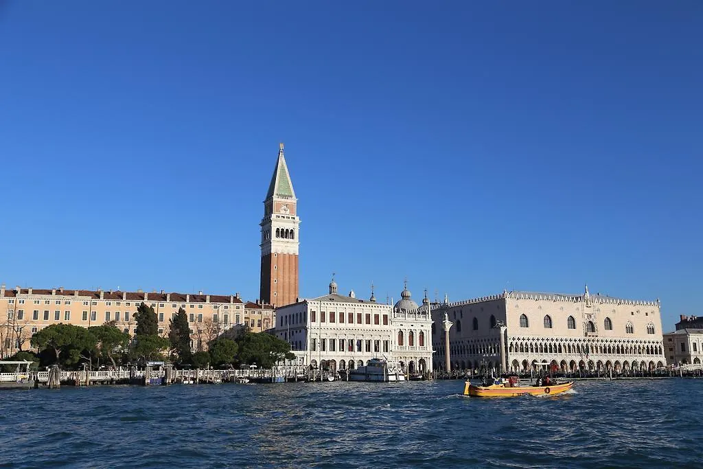 Ferienwohnung Casa Dei Cavalieri Venedig