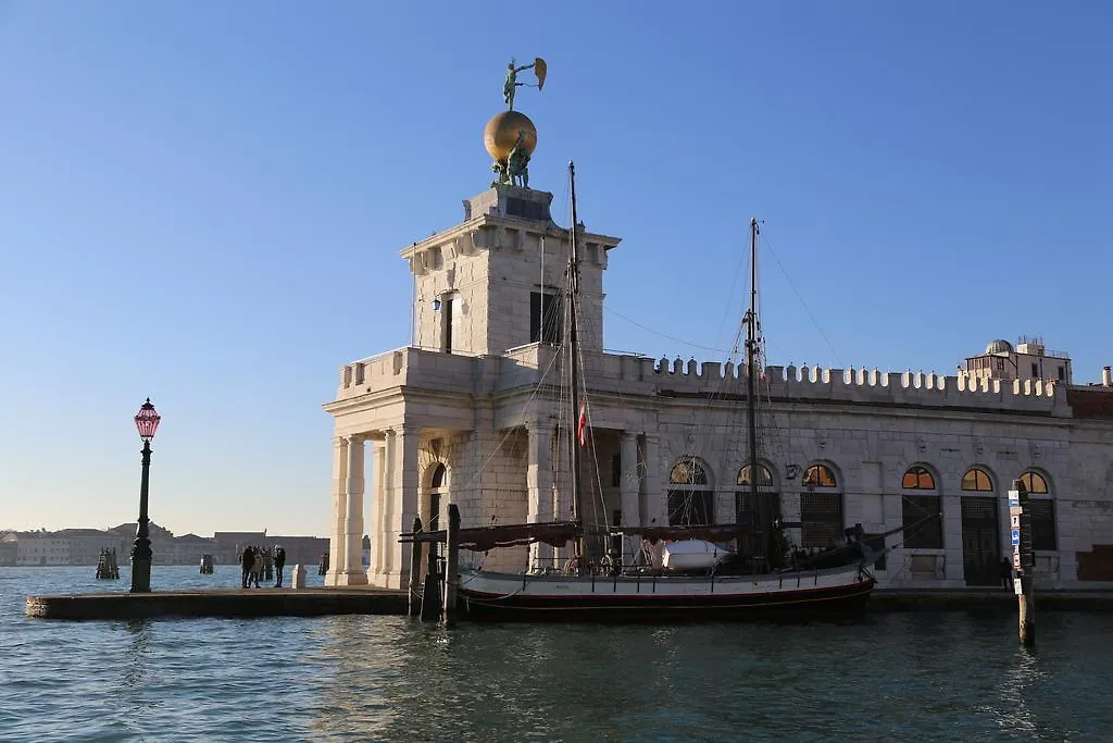 Apartment Ferienwohnung Casa Dei Cavalieri Venedig